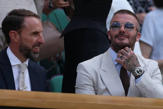 TENIS WIMBLEDON 2025 LONDYN 300625 N Z SIR GARETH SOUTHGATE I SIR DAVID BECKHAM W ROYAL BOX NA KORCIE CENTRALNYM OBIEKTU ALL ENGLAND LAWN TENNIS AND CROQUET CLUB MARCIN CHOLEWINSKI NEWSPIX.PL TENNIS WIMBLEDON 2025 LONDON 30062025 SIR GARETH SOUTHGATE I SIR DAVID BECKHAM IN THE ROYAL BOX ON THE CENTRE COURT IN ALL ENGLAND LAWN TENNIS AND CROQUET CLUB NEWSPIX.PL --- newspix.pl 