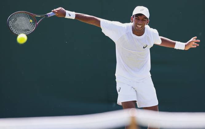 Nishesh Basavareddy USA , Men s Singles, Men s Singles Tennis Wimbledon 2025 Grand Slam ITF ATP WTA AELTC London Great Britain 30 June 2025 Copyright: xJuergenxHasenkopfx