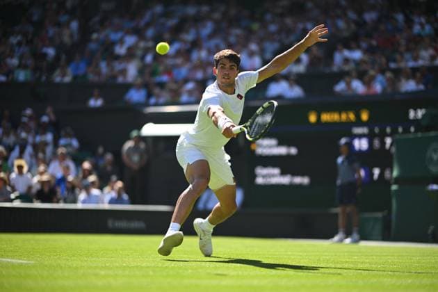 Wimbledon - First Round Carlos Alcaraz (ESP) during his first round match at the 2025 Wimbledon Championships at the AELTC in London, GREAT BRITAIN, on June 30, 2025. Photo by Corinne Dubreuil ABACAPRESS.COM London United Kingdom  Copyright: xDubreuilxCorinne ABACAx