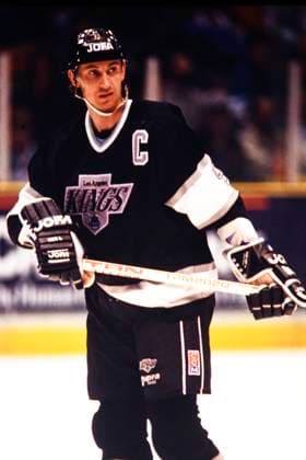 891215 Ishockey, NHL, Eishockey Herren, USA New Jersey Devils - Los Angeles Kings, 7-5: Wayne Gretzky, Los Angeles. *** 891215 Ice Hockey, NHL, New Jersey Devils Los Angeles Kings, 7 5 Wayne Gretzky, Los Angeles  Copyright: BILDBYRAN BB891215BB055