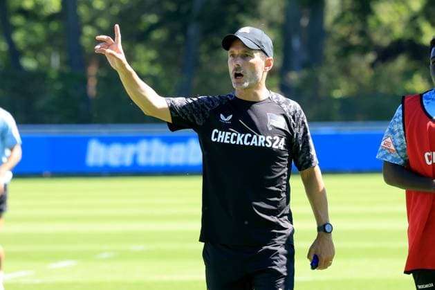 DEU, DFL, 2 FBL Hertha BSC, Training, 01 07 2025, Sportforum, Berlin, DEU, DFL, 2 FBL Hertha BSC, Training, im Bild Cheftrainer Stefan Leitl Hertha BSC Berlin DFL regulations prohibit any use of Photographs as image sequences and or quasi video nordphotoxGmbHx xEngler nph00076