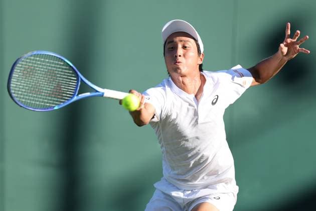 TENIS WIMBLEDON 2025 LONDYN 300625 N Z SHINTARO MOCHIZUKI Z JAPONIA W TRAKCIE MECZU PIERWSZEJ RUNDY MARCIN CHOLEWINSKI NEWSPIX.PL TENNIS WIMBLEDON 2025 LONDON 30062025 SHINTARO MOCHIZUKI OF JAPAN DURING THE MATCH IN THE FIRST ROUND NEWSPIX.PL --- newspix.pl 