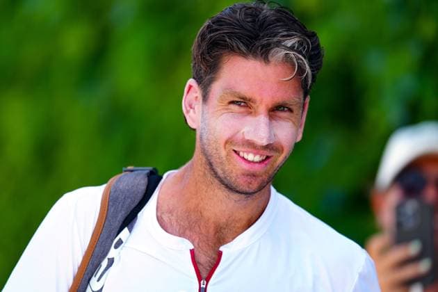 Cameron Norrie on the practice courts wearing sunscreen Wimbledon Tennis Championships, Day 2, The All England Lawn Tennis and Croquet Club, London, UK - 01 Jul 2025London The All England Lawn Tennis and United Kingdom  Copyright: xJavierxGarcia Shutterstockx 15380417cm