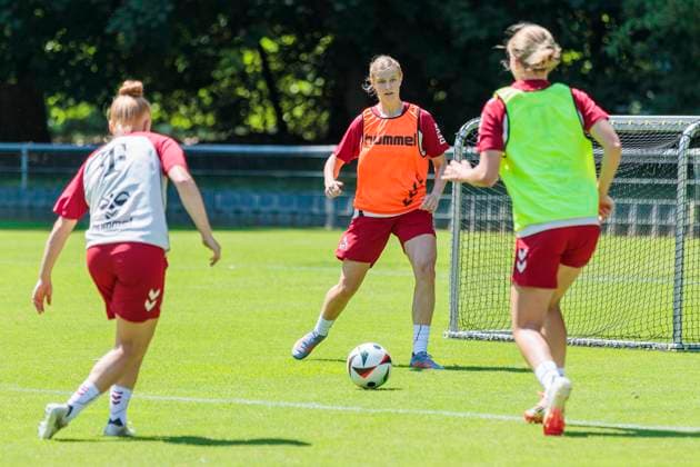 Training kick-off, 1 FC Köln Women 01 07 2025 Taylor Ziemer 1 FC Köln, 18 at the training kick-off of the 1 FC Köln Women on 01 07 2025 at the Geißbockheim in Cologne Copyright: xBEAUTIFULxSPORTS Meuselx