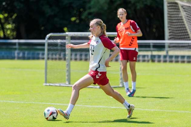 Training kick-off, 1 FC Köln Women 01 07 2025 Carlotta Imping 1 FC Köln, 14 at the training kick-off of the 1 FC Köln Women on 01 07 2025 at the Geißbockheim in Cologne Copyright: xBEAUTIFULxSPORTS Meuselx