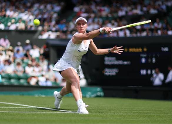 Wimbledon Championships 2025 AELTC, Day Two, London, UK - 01 07 2025 Barbora Krejckova (CZE) in action during her first round match against Alexander Eala (PHI) in the 2025 Wimbledon Championships London Wimbledon London GBR, UK NEWSPAPERS OUT Copyright: xMarkxGreenwoodx