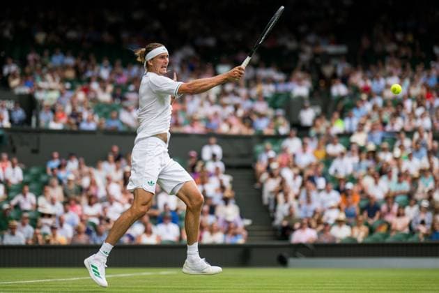 250701 Alexander Zverev of Germany competes in a first round singles tennis match during day 2 of Wimbledon on July 1, 2025 in London Photo Petter Arvidson BILDBYRAN kod PA PA1045 tennis wimbledon day 2 bbeng  Copyright: PETTERxARVIDSON BB250701PA045