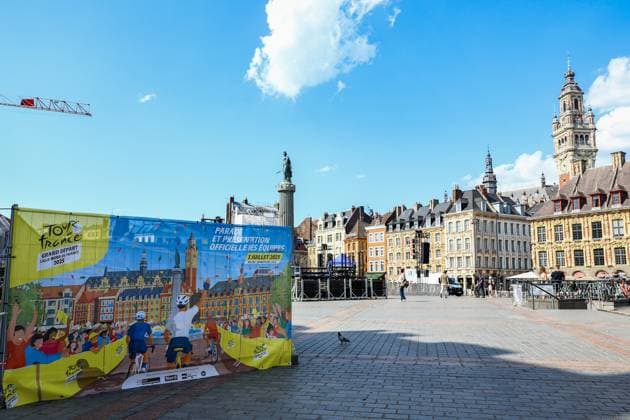 Picture taken in the citycenter during preparations ahead of the 2025 Tour de France cycling race, Tuesday 01 July 2025, in Lille, France. The 112th edition of the Tour de France starts on Saturday 5 July in Lille, France, and will finish in Paris, France on the 27th of July. DAVIDxPINTENS  x128220727x