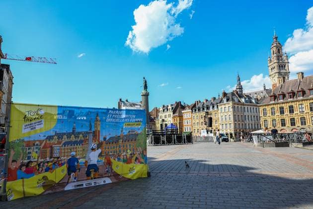 Picture taken in the citycenter during preparations ahead of the 2025 Tour de France cycling race, Tuesday 01 July 2025, in Lille, France. The 112th edition of the Tour de France starts on Saturday 5 July in Lille, France, and will finish in Paris, France on the 27th of July. DAVIDxPINTENS  x128220741x