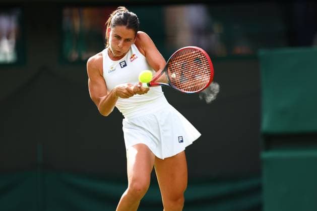 Emma Navarro during her first round match Wimbledon Tennis Championships, Day 2, The All England Lawn Tennis and Croquet Club, London, UK - 01 Jul 2025London The All England Lawn Tennis and United Kingdom  Copyright: xJamesxMarsh Shutterstockx 15380418dc