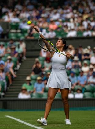Tennis - Wimbledon Championship 2025 - Day 2 LONDON, ENGLAND - Tuesday, July 1, 2025: Alexandra Eala (PHI) during the Ladies Singles 1st Round on Day Two of The Championships Wimbledon 2025 at the All England Lawn Tennis and Croquet Club. (Photo by Kirsten Holst Propaganda) LONDON All England Lawn Tennis and Croquet Club GREATER LONDON ENGLAND  Copyright: xKirstenxHolstx 2025-07-01-070-Wimbledon_Day_2