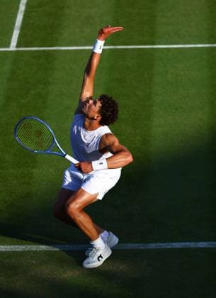 Ben Shelton during his first round match Wimbledon Tennis Championships, Day 2, The All England Lawn Tennis and Croquet Club, London, UK - 01 Jul 2025London The All England Lawn Tennis and United Kingdom  Copyright: xJamesxMarsh Shutterstockx 15380418fq