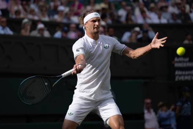 Day Two: The Championships - Wimbledon 2025 LONDON, ENGLAND - JULY 1: Alexander Zverev of Germany in action against Arthur Rinderknech of France (not pictured) during the Gentlemen s Singles first round match on day two of The Championships Wimbledon 2025 at All England Lawn Tennis and Croquet Club on July 1, 2025 in London, England. Alexander Zverev London All England Lawn Tennis and Croq England United Kingdom Copyright: xVisionhausx 776301250