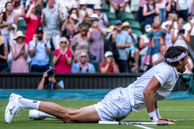 Arthur Rinderknech during the Wimbledon 2025 Men?s Singles first round tennis match between Arthur Rinderknech and Alexander Zverev at the All England Tennis Club in London, England. (Richard Callis Sports Press Photo SPP) Copyright: xRichardxCallis SportsxPressxPhotox xSPPx spp-en-RiCaPrPh-SPP25_RMFC_300625_17994