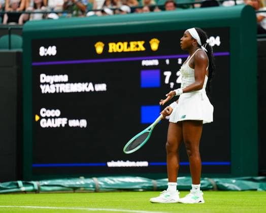 Coco Gauff gestures towards her team during her first round match Wimbledon Tennis Championships, Day 2, The All England Lawn Tennis and Croquet Club, London, UK - 01 Jul 2025London The All England Lawn Tennis and United Kingdom  Copyright: xJavierxGarcia Shutterstockx 15380417ig