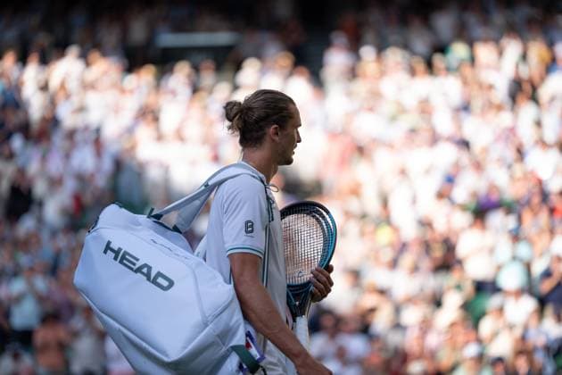 2025-07-01 Wimbledon 2025 LONDON, ENGLAND - JULY 1: Alexander Zverev of Germany during Wimbledon 2025 at All England Lawn Tennis & Croquet Club on July 1, 2025 in London, England. London All England Lawn Tennis & Croquet Club England Content not available for redistribution in The Netherlands directly or indirectly through any third parties. Copyright: xMarleenxFouchierx