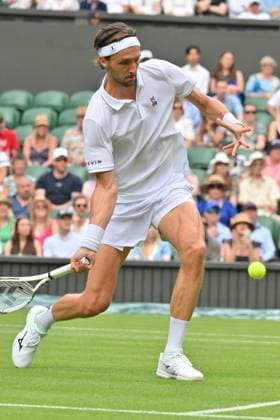 Wimbledon Tennis Championships - Day 2 LONDON, ENGLAND - JULY 01: Arthur Rinderknech of France plays in the Men’s singles first round match against Alexander Zverev of Germany (not seen) during day one of The Championships Wimbledon 2025 at All England Lawn Tennis and Croquet Club on July 01, 2025 in London, England. Ray Tang Anadolu London United Kingdom. Editorial use only. Please get in touch for any other usage.  Copyright: x2025xAnadoluxRayxTangx