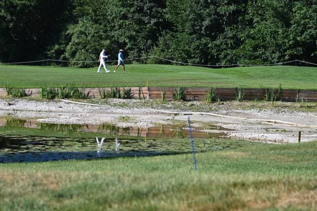 Edge motif Drought and drought are also noticeable on the ponds on the golf course, they are almost dried out ProAm ,GOLF BMW International Open 2025 on 02 07 2025 at Golfclub Muenchen Eichenried