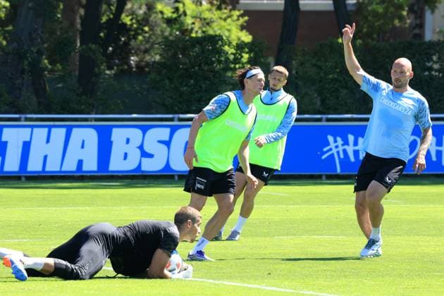 DEU, DFL, 2 FBL Hertha BSC, Training, 02 07 2025, Sportforum, Berlin, DEU, DFL, 2 FBL Hertha BSC, Training, im Bild Fabian Reese Hertha BSC Berlin 11 , Toni Leistner Hertha BSC Berlin 37 , Dennis Smarsch Hertha BSC Berlin 12 DFL regulations prohibit any use of Photographs as image sequences and or quasi video nordphotoxGmbHx xEngler nph00076
