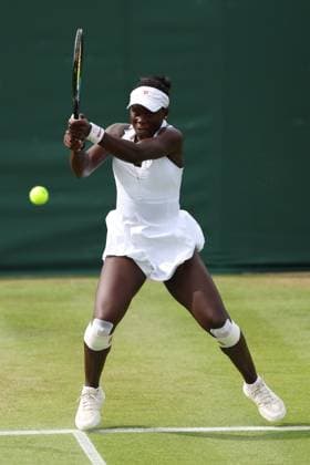 July 2, 2025, London, Celestynow, England: VICTORIA MBOKO of Canada during the match against M. Frech of Poland in the first round of Championships 2025 at Wimbledon AELTC in London. London England - ZUMAc278 20250702_zsp_c278_033 Copyright: xMarcinxCholewinskix