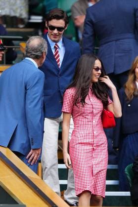 Olivia Rodrigo and Louis Partridge in the Royal Box on Centre Court Wimbledon Tennis Championships, Day 3, The All England Lawn Tennis and Croquet Club, London, UK - 02 Jul 2025London The All England Lawn Tennis and United Kingdom  Copyright: xJavierxGarcia Shutterstockx 15381941b