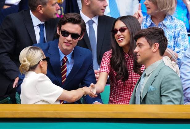 Olivia Rodrigo and Louis Partridge, Tom Daley and Sophie Lee in the Royal Box on Centre Court Wimbledon Tennis Championships, Day 3, The All England Lawn Tennis and Croquet Club, London, UK - 02 Jul 2025London The All England Lawn Tennis and United Kingdom  Copyright: xJavierxGarcia Shutterstockx 15381941i