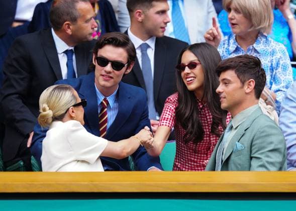 Olivia Rodrigo and Louis Partridge, Tom Daley and Sophie Lee in the Royal Box on Centre Court Wimbledon Tennis Championships, Day 3, The All England Lawn Tennis and Croquet Club, London, UK - 02 Jul 2025London The All England Lawn Tennis and United Kingdom  Copyright: xJavierxGarcia Shutterstockx 15381941j