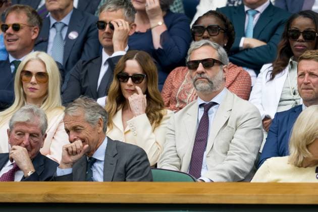 250702 Leslie Mann and Judd Apatow in the stands during day 3 of Wimbledon on July 2, 2025 in London Photo Petter Arvidson BILDBYRAN kod PA PA1047 tennis wimbledon day 3 bbeng  Copyright: PETTERxARVIDSON BB250702PA014