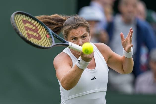 250702 Ulrikke Eikeri of Norway competes in a second round singles tennis match during day 3 of Wimbledon on July 2, 2025 in London Photo Petter Arvidson BILDBYRAN kod PA PA1047 tennis wimbledon day 3 bbeng jubel  Copyright: PETTERxARVIDSON BB250702PA024