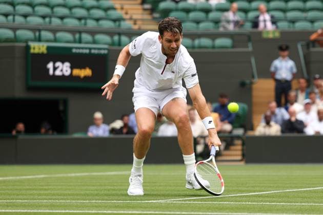 Cameron Norrie during his second round match Wimbledon Tennis Championships, Day 3, The All England Lawn Tennis and Croquet Club, London, UK - 02 Jul 2025London The All England Lawn Tennis and United Kingdom  Copyright: xEllaxLing Shutterstockx 15381943l