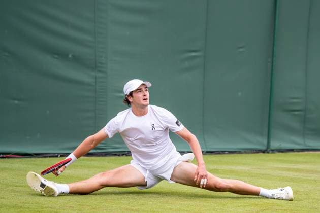 Joao Fonseca during his Wimbledon 2025 Men?s Singles second round tennis match against Jenson Brooksby at the All England Tennis Club in London, England (Richard Callis Sports Press Photo SPP) Copyright: xRichardxCallis SportsxPressxPhotox xSPPx spp-en-RiCaPrPh-SPP25_RiCa_02072025-1130586