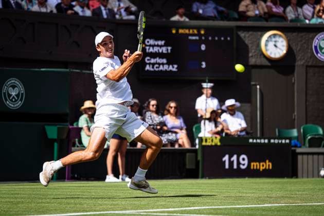 Oliver Tarvet during his Wimbledon 2025 Men?s Singles second round tennis match against Carlos Alcaraz at the All England Tennis Club in London, England (Richard Callis Sports Press Photo SPP) Copyright: xRichardxCallis SportsxPressxPhotox xSPPx spp-en-RiCaPrPh-SPP25_RiCa_02072025-1130665