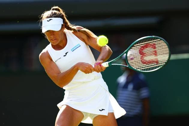 Solana Sierra during her second round match Wimbledon Tennis Championships, Day 3, The All England Lawn Tennis and Croquet Club, London, UK - 02 Jul 2025London The All England Lawn Tennis and United Kingdom  Copyright: xJamesxMarsh Shutterstockx 15381942ej