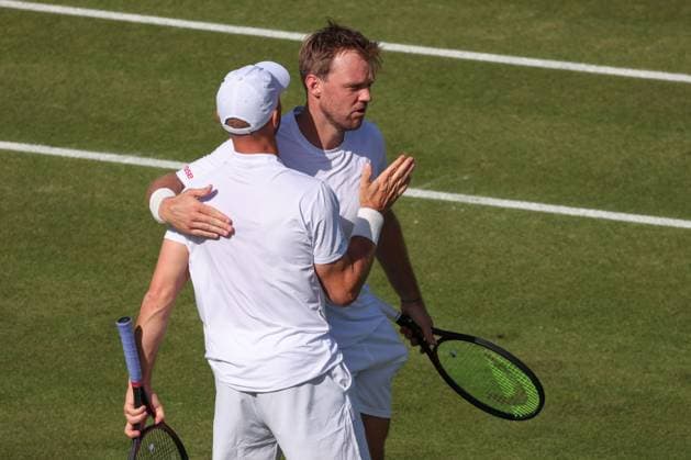 Kevin Krawietz, Tim Puetz cap cheer after the victory,Cheers,Joy,Emotion, Mens Doubles, Gentlemen s Doubles Tennis Wimbledon 2025 Grand Slam ITF ATP WTA AELTC London Great Britain 2 July 2025 Copyright: xJuergenxHasenkopfx