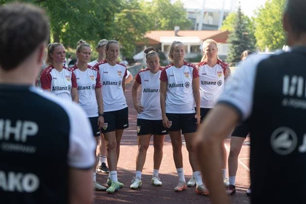 Team VfB Stuttgart Women, VfB Stuttgart, 2 Womens Bundesliga, public training, season 2025 2026, 02 07 2025, VfB Stuttgart, 2 Womens Bundesliga, public training, season 2025 2026, 02 07 2025, Stuttgart Copyright: xEibner-Pressefoto EdwardxCheungx EP_ECG