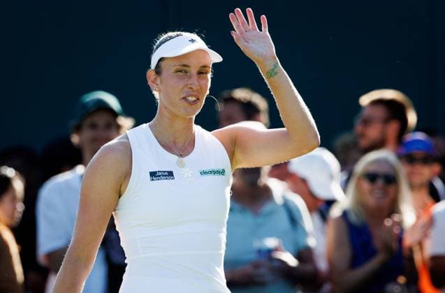 Belgian Elise Mertens celebrates winning her tennis match between Belgian Mertens and American Li, in the second round of the women s singles at the 2025 Wimbledon grand slam tournament, Wednesday 02 July 2025 at the All England Tennis Club, in South-West London, Britain. BENOITxDOPPAGNE  x128289282x