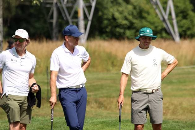 BMW International Open, Eichenried, 02 07 2025 Golf, BMW International Open, Eichenried, 02 07 2025, ProAm Tournament Picture Martin Kaymer professional golfer, right , Oliver Bierhoff former soccer player official, next to Kaymer Copyright: xBEAUTIFULxSPORTS NilsxKoepkex