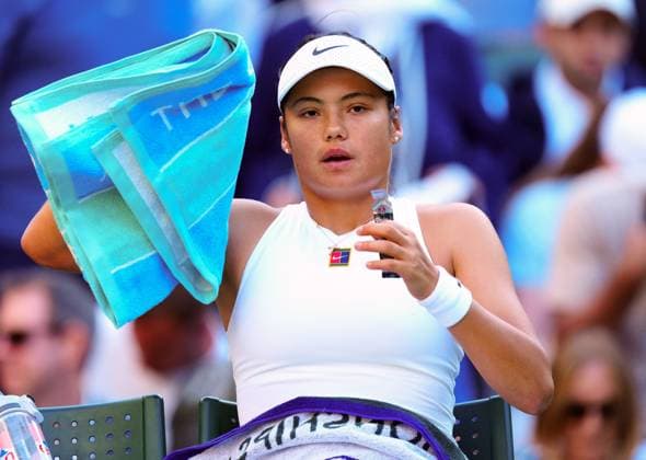 Emma Raducanu during her second round match Wimbledon Tennis Championships, Day 3, The All England Lawn Tennis and Croquet Club, London, UK - 02 Jul 2025London The All England Lawn Tennis and United Kingdom  Copyright: xJavierxGarcia Shutterstockx 15381941hk