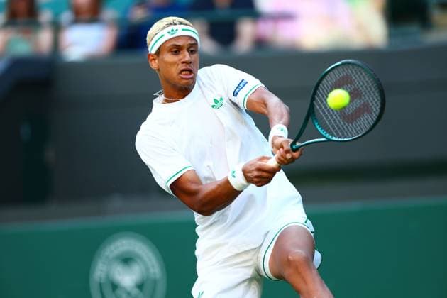 Gabriel Diallo during his second round match Wimbledon Tennis Championships, Day 3, The All England Lawn Tennis and Croquet Club, London, UK - 02 Jul 2025London The All England Lawn Tennis and United Kingdom  Copyright: xJamesxMarsh Shutterstockx 15381942gj
