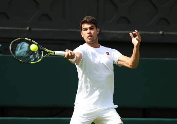 TENNIS - Wimbledon 2025 LONDON,ENGLAND,02.JUL.25 - TENNIS - ATP, Tennis Herren World Tour, Wimbledon, Grand Slam. Image shows Carlos Alcaraz (ESP).  GEPAxpictures xAlanxGrieves