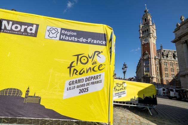 TOUR DE FRANCE 2025 PHOTOPQR VOIX DU NORD PASCAL BONNIERE ; 03 07 2025 ; LILLE 03.07.2025 j moins 2 avant le depart du tour de France , presentation a Lille . Photo Pascal Bonniere La voix Du Nord- French cycling race Tour de France 2024 takes place in july 2025 HAUTS DE FRANCE France  Copyright: xPHOTOPQR VOIXxDUxNORD MAXPPPxPASCALxBONNIEREx 20250703VDN2580 20250703VDN2580