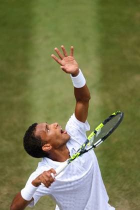Felix Auger-Aliassime during his second round match Wimbledon Tennis Championships, Day 4, The All England Lawn Tennis and Croquet Club, London, UK - 03 Jul 2025London The All England Lawn Tennis and United Kingdom  Copyright: xEllaxLing Shutterstockx 15382594p