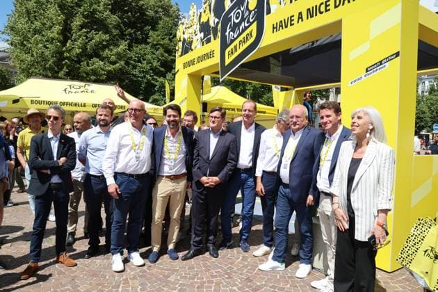 TOUR DE FRANCE 2025 PHOTOPQR VOIX DU NORD STEPHANE MORTAGNE ; 03 07 2025 ; LILLE, 03.07.2025 Cyclisme, Tour de France, Fan Park Ambiance du Fan Park Tour de France place de la republique a Lille PHOTO STEPHANE MORTAGNE LA VOIX DU NORD- French cycling race Tour de France 2024 takes place in july 2025 Hauts de France France Copyright: xPHOTOPQR VOIXxDUxNORD MAXPPPxSTEPHANExMORTAGNEx 20250703VDN3555 20250703VDN3555