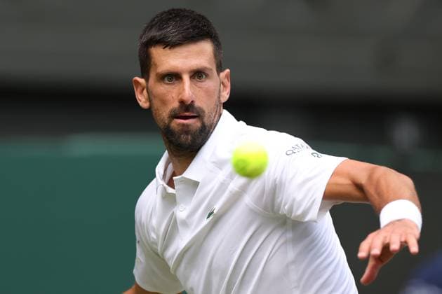July 3, 2025, London, Celestynow, United Kingdom: NOVAK DJOKOVIC of Serbia during the match against D. Evans of United Kingdom in the second round of Championships 2025 at Wimbledon AELTC in London. London United Kingdom - ZUMAc278 20250703_zsp_c278_057 Copyright: xMarcinxCholewinskix
