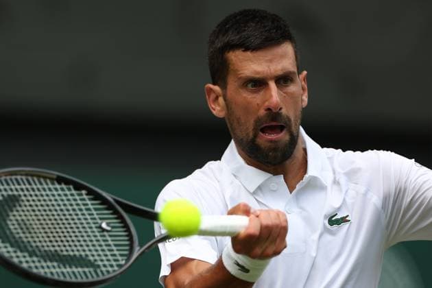 July 3, 2025, London, Celestynow, United Kingdom: NOVAK DJOKOVIC of Serbia during the match against D. Evans of United Kingdom in the second round of Championships 2025 at Wimbledon AELTC in London. London United Kingdom - ZUMAc278 20250703_zsp_c278_061 Copyright: xMarcinxCholewinskix