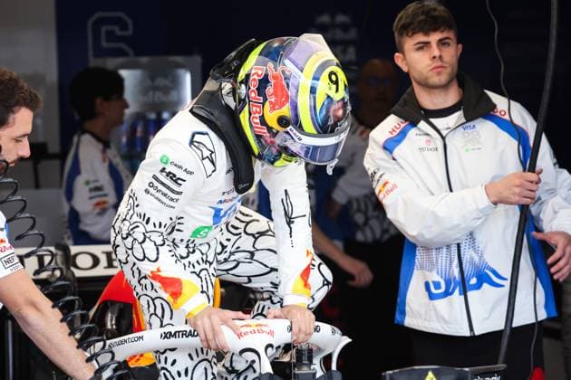 F1 - BRITISH GRAND PRIX 2025 HADJAR Isack (fra), Visa Cash App RB F1 Team VCARB02, portrait during the Formula 1 Qatar Airways British Grand Prix 2025, 12th round of the 2025 FIA Formula One World Championship, WM, Weltmeisterschaft from July 4 to 6, 2025 on the Silverstone Circuit, in Silverstone, United Kingdom - SilverstoneUnited Kingdom  Copyright: xANTONINxVINCENTx