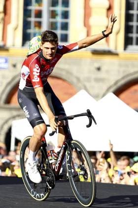 Belgian Brent Van Moer of Lotto Cycling Team pictured during a press conference, PK, Pressekonferenz of the headliners of the Tour de France 2025 cycling race, Thursday 03 July 2025, in Lille, France. The 112th edition of the Tour de France starts on Saturday 5 July in Lille, France, and will finish in Paris, France on the 27th of July. JASPERxJACOBS  x128364052x