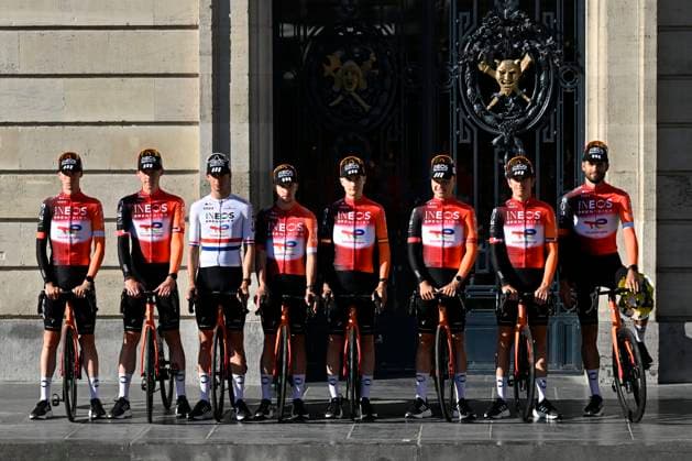 Tour de France 2025 03 07 2025 LILLE METROPOLE, FRANCE - JULY 03 : The team of INEOS Grenadiers during the teams presentation prior of the 112th edition of Tour de France an UCI World Tour 2.UWT cycling road race stage for Men Elite on July 3, 2025 in Lille Metropole, France, 03 07 2025 ( Motordriver Kenny Verfaillie - Lille Metropole France  Copyright: xJanxDexMeuleneirx