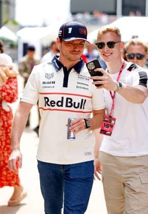 F1 - BRITISH GRAND PRIX 2025 VERSTAPPEN Max (ned), Red Bull Racing RB21, portrait during the Formula 1 Qatar Airways British Grand Prix 2025, 12th round of the 2025 FIA Formula One World Championship, WM, Weltmeisterschaft from July 4 to 6, 2025 on the Silverstone Circuit, in Silverstone, United Kingdom - SilverstoneUnited Kingdom  Copyright: xDPPIx