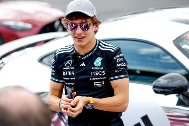 F1 - BRITISH GRAND PRIX 2025 KIMI ANTONELLI Andrea (ita), Mercedes AMG F1 Team W16, portrait during the Formula 1 Qatar Airways British Grand Prix 2025, 12th round of the 2025 FIA Formula One World Championship, WM, Weltmeisterschaft from July 4 to 6, 2025 on the Silverstone Circuit, in Silverstone, United Kingdom - SilverstoneUnited Kingdom  Copyright: xDPPIx